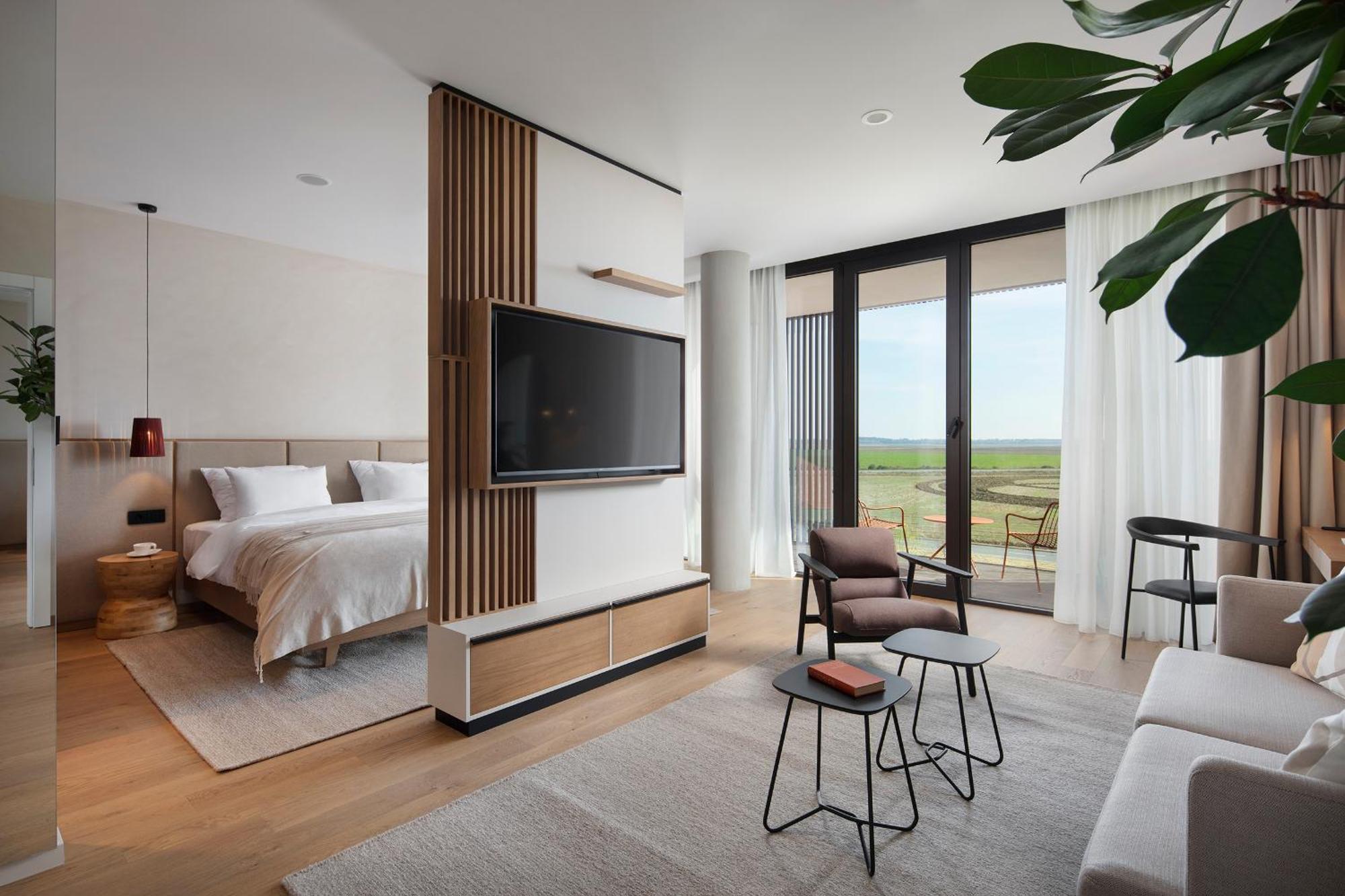 Hotel Materra Осиек Екстериор снимка